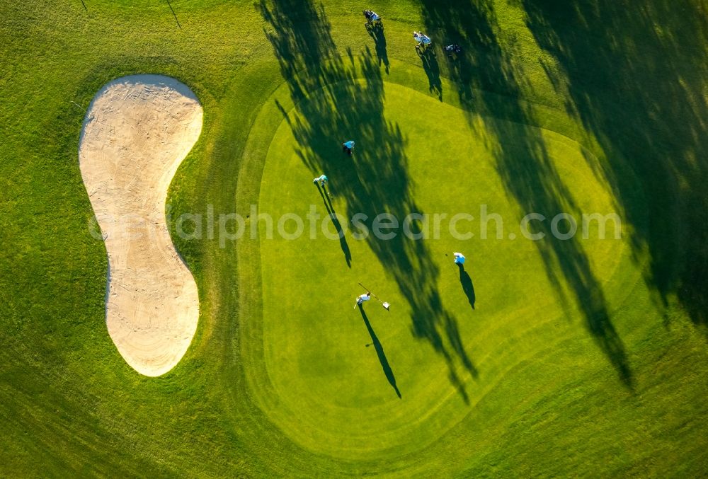 Duisburg from above - Grounds of the Golf course at Huckingen in Duisburg in the state North Rhine-Westphalia