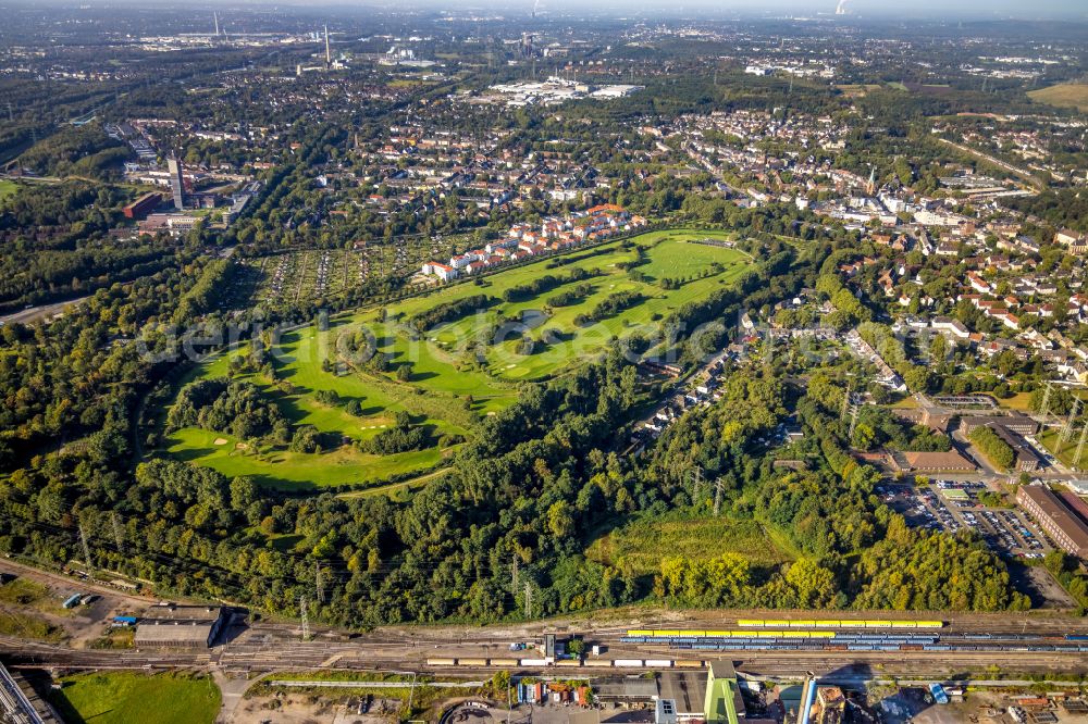 Gelsenkirchen from the bird's eye view: Grounds of the Golf course at Golfclub Schloss Horst e.V. on Johannastrasse in Gelsenkirchen in the state North Rhine-Westphalia