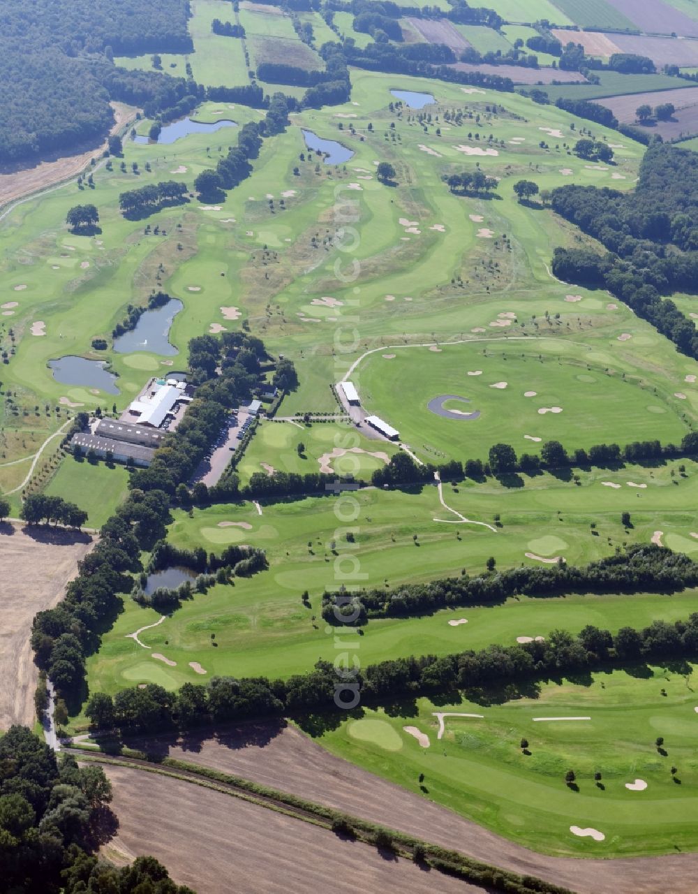 Glinde from the bird's eye view: Grounds of the Golf course at Golf Gut Glinde in Glinde in the state Schleswig-Holstein