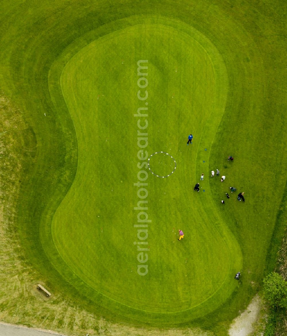 Aerial photograph Frohlinde - The golf course golf club in Castrop-Rauxel Frohlinde in the state of North Rhine-Westphalia