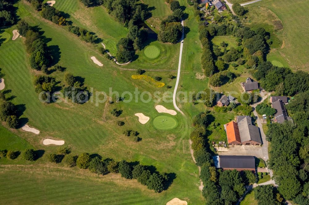 Hünxe from above - Grounds of the Golf course at of Golf Club Huenxerwald e.V. on Hardtbergweg in Huenxe in the state North Rhine-Westphalia, Germany