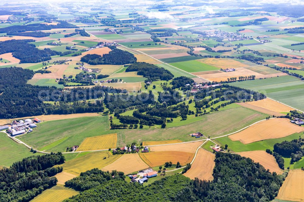 Reisbach from the bird's eye view: Grounds of the Golf course at Golf Club Schlossberg e.V. in Reisbach in the state Bavaria, Germany