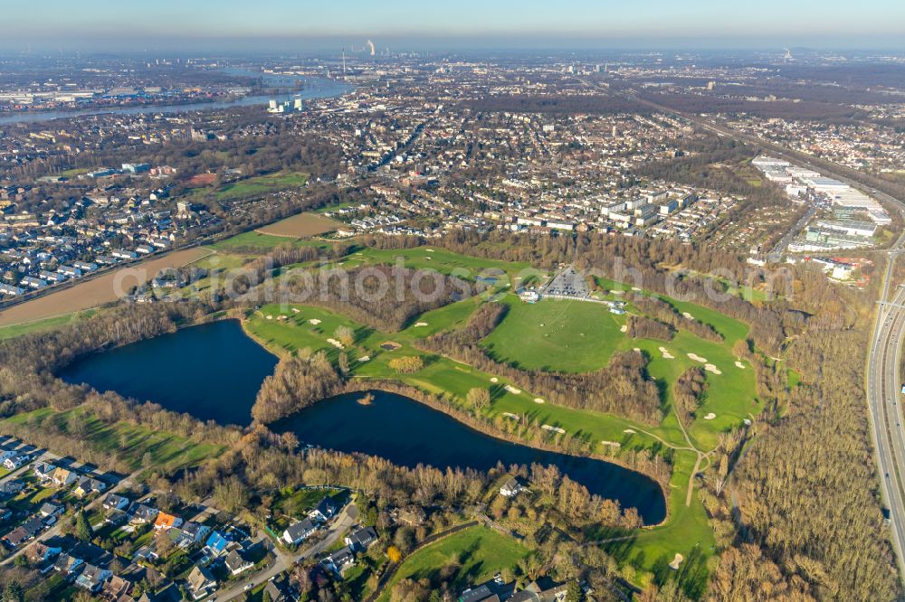 Aerial photograph Duisburg - Grounds of the Golf course at Golf & More on street Altenbrucher Damm in the district Huckingen in Duisburg at Ruhrgebiet in the state North Rhine-Westphalia, Germany