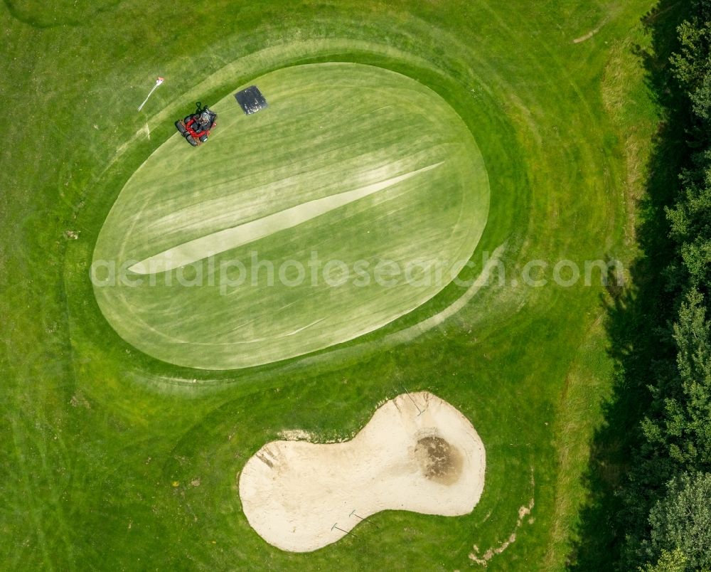 Gevelsberg from the bird's eye view: Grounds of the Golf course at of Golfclub Gut Berge on Berkenberg in the district Heck in Gevelsberg in the state North Rhine-Westphalia, Germany