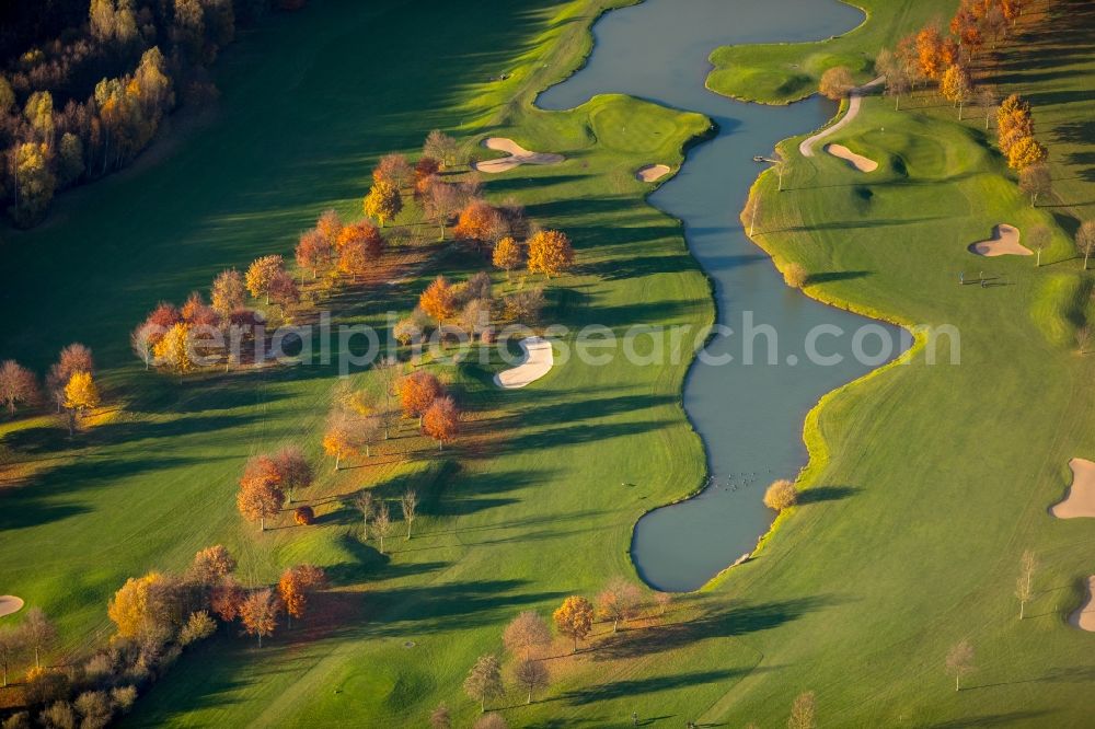 Aerial image Kamp-Lintfort - Grounds of the Golf course at Golfclub Am Kloster-Konp e.V. on Kirchstrasse in the district Niersenbruch in Kamp-Lintfort in the state North Rhine-Westphalia, Germany