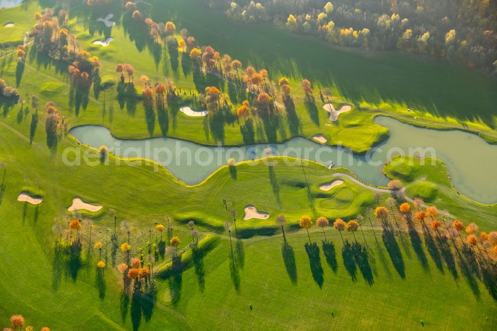 Aerial photograph Kamp-Lintfort - Grounds of the Golf course at Golfclub Am Kloster-Konp e.V. on Kirchstrasse in the district Niersenbruch in Kamp-Lintfort in the state North Rhine-Westphalia, Germany