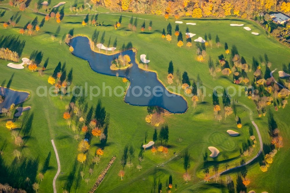 Aerial photograph Kamp-Lintfort - Grounds of the Golf course at Golfclub Am Kloster-Konp e.V. on Kirchstrasse in the district Niersenbruch in Kamp-Lintfort in the state North Rhine-Westphalia, Germany