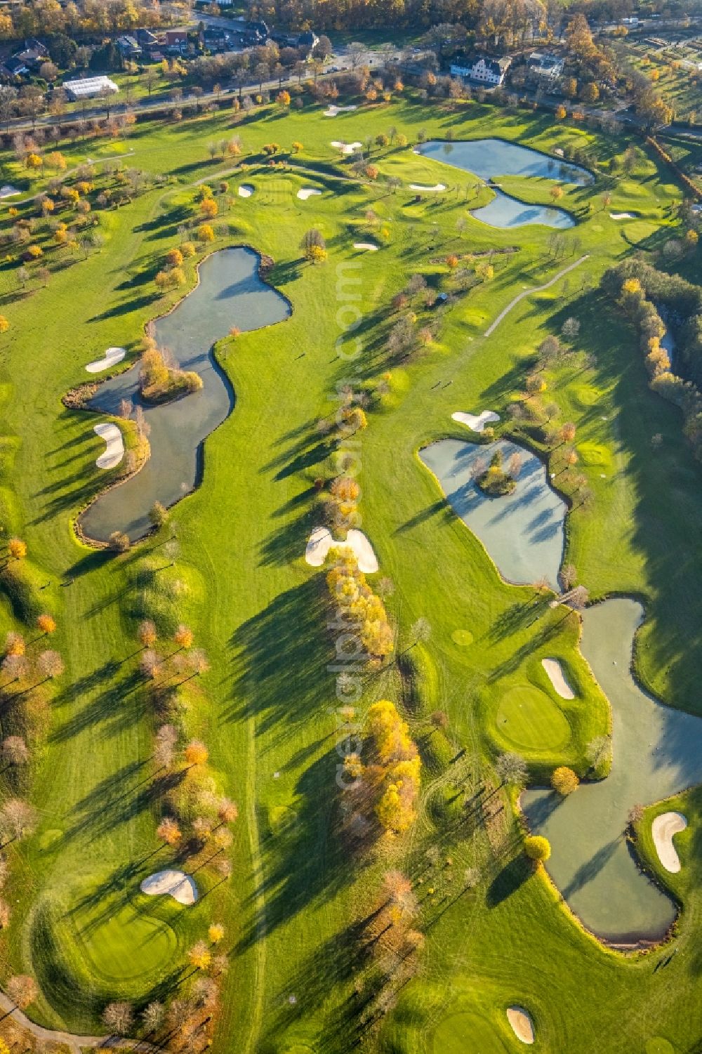 Aerial image Kamp-Lintfort - Grounds of the Golf course at Golfclub Am Kloster-Kamp e.V. on Kirchstrasse in the district Niersenbruch in Kamp-Lintfort at Ruhrgebiet in the state North Rhine-Westphalia, Germany