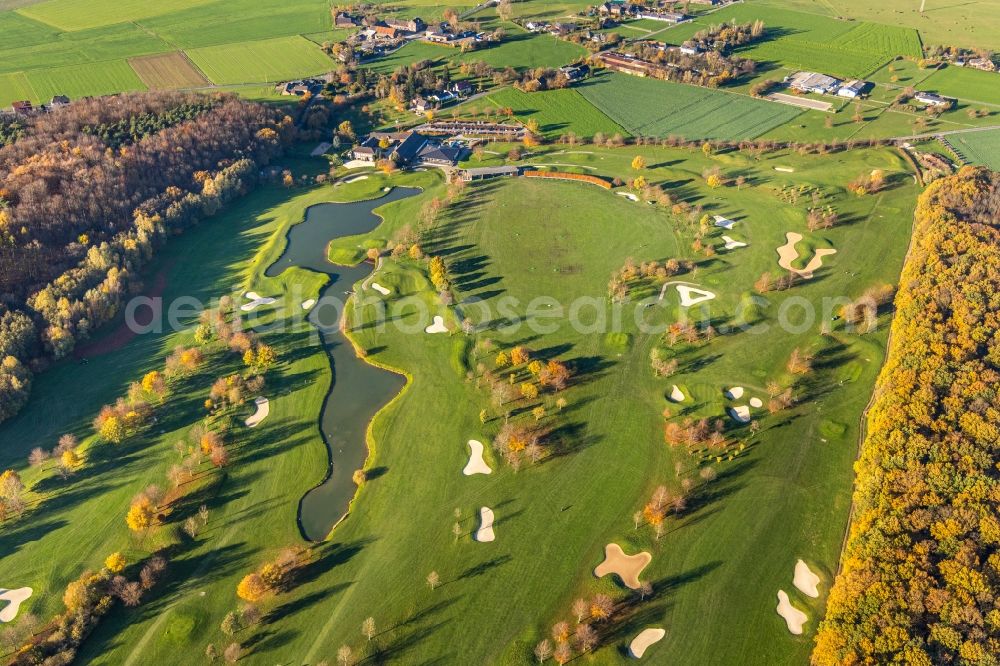 Aerial image Kamp-Lintfort - Grounds of the Golf course at Golfclub Am Kloster-Kamp e.V. on Kirchstrasse in the district Niersenbruch in Kamp-Lintfort at Ruhrgebiet in the state North Rhine-Westphalia, Germany