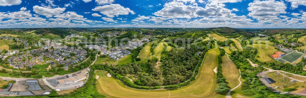 Overath from the bird's eye view: Grounds of the Golf course at Golfclub Der Luederich on place Am Golfplatz in the district Steinenbrueck in Overath in the state North Rhine-Westphalia, Germany