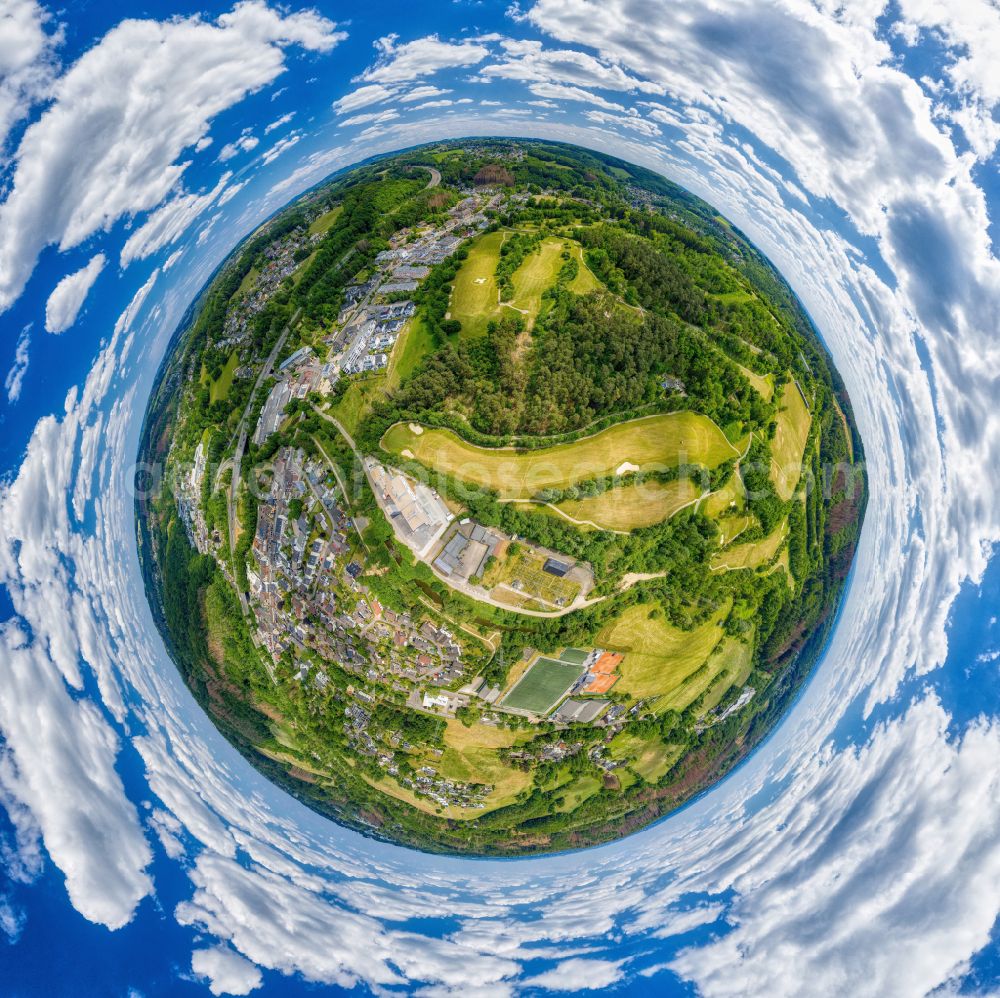 Aerial photograph Overath - Grounds of the Golf course at Golfclub Der Luederich on place Am Golfplatz in the district Steinenbrueck in Overath in the state North Rhine-Westphalia, Germany