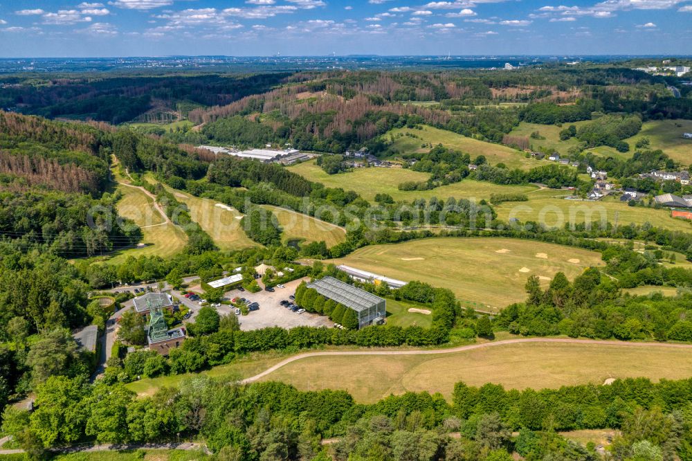 Overath from the bird's eye view: Grounds of the Golf course at Golfclub Der Luederich on place Am Golfplatz in the district Steinenbrueck in Overath in the state North Rhine-Westphalia, Germany