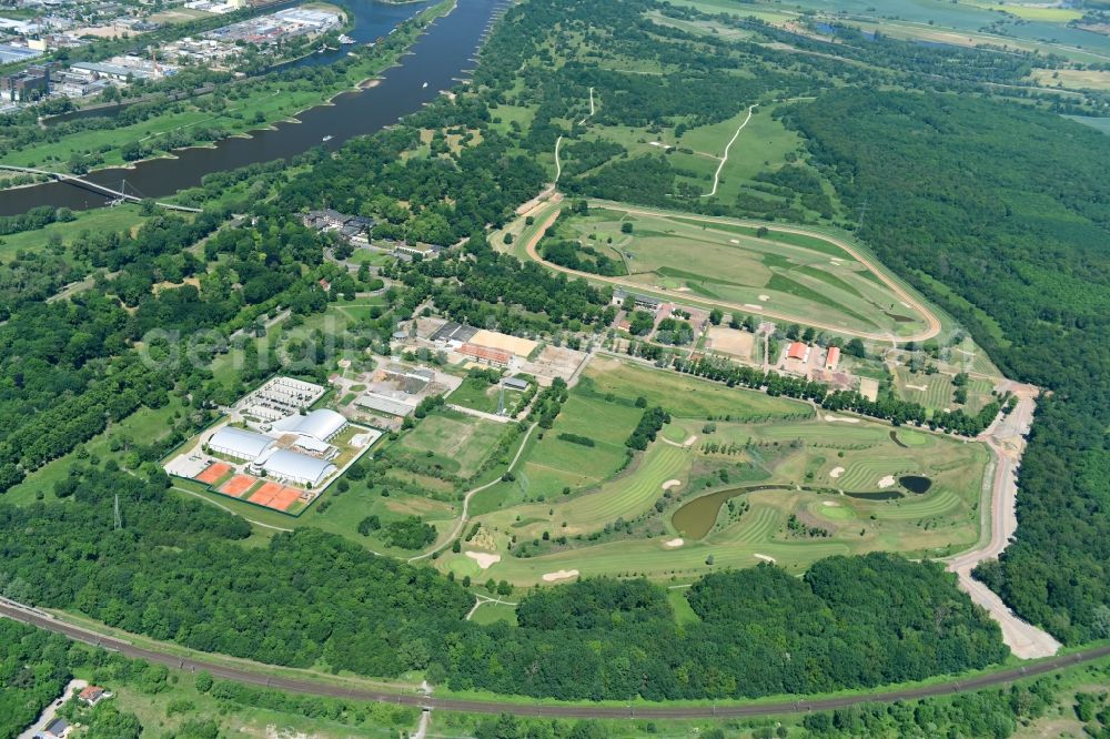 Aerial image Magdeburg - Grounds of the Golf course at of Golfclub Magdeburg e.V. on Herrenkrug in the district Herrenkrug in Magdeburg in the state Saxony-Anhalt, Germany