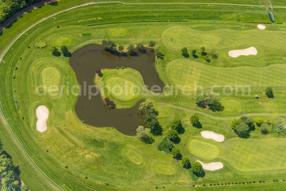 Aerial photograph Mülheim an der Ruhr - Grounds of the Golf course at Golfclub Muelheim on Ruhr Raffelberg in Muelheim on the Ruhr at Ruhrgebiet in the state North Rhine-Westphalia, Germany