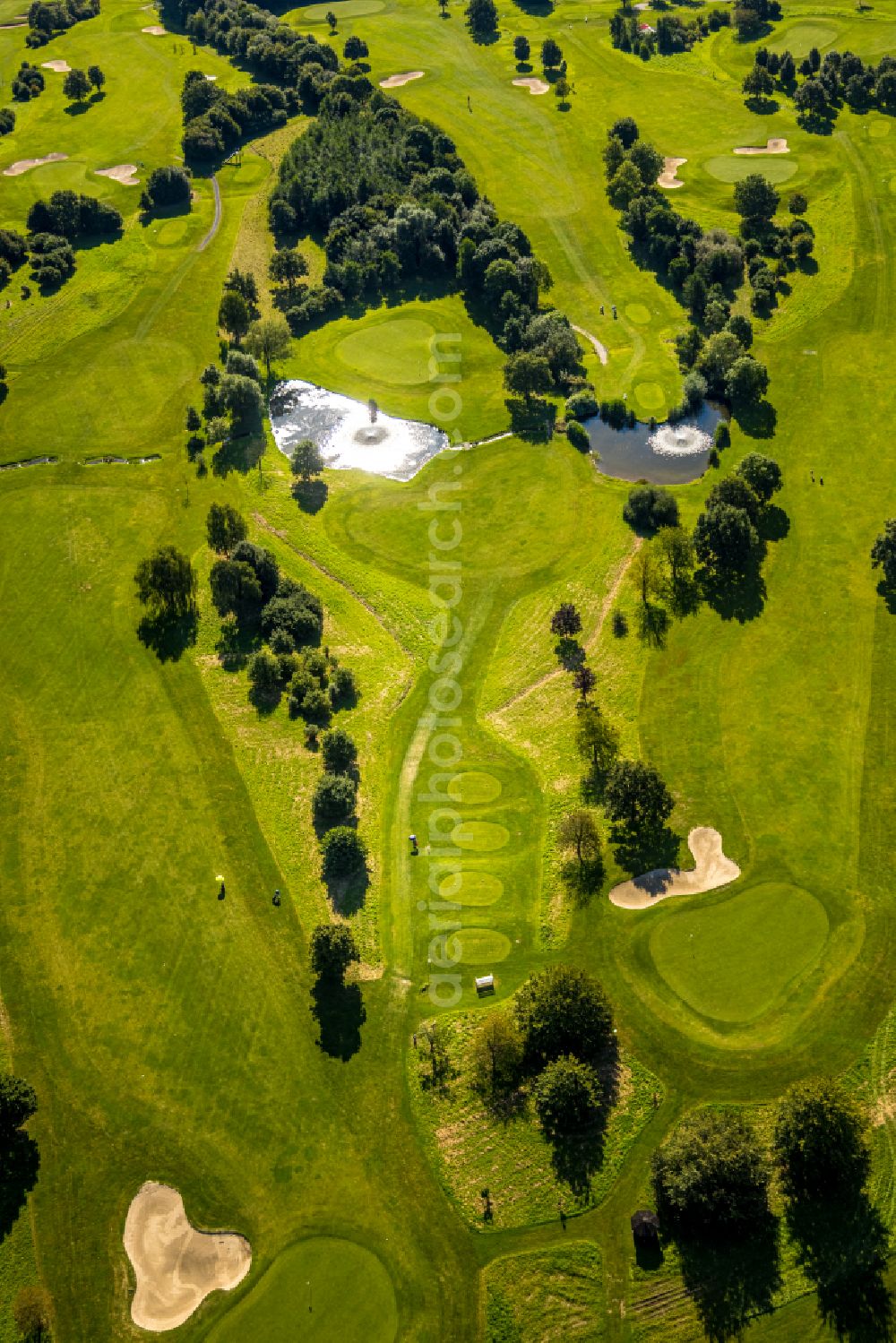 Aerial photograph Velbert - Grounds of the Golf course at Golfclub Velbert Gut Kuhlendahl e.V. on street Kuhlendahler Strasse in Velbert in the state North Rhine-Westphalia, Germany