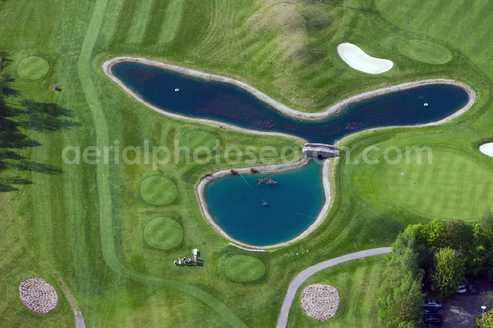 Aerial photograph Fröndenberg/Ruhr - View onto the golf course of the golf club Gut-Neuenhof in Fröndenberg/Ruhr in the state North Rhine-Westphalia