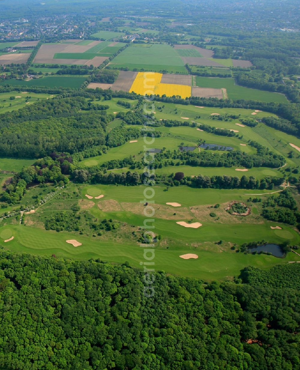 Aerial photograph Herten - View of the golf course of the golf club Schloss Westerholt e.V. in Herten in the state North Rhine-Westphalia