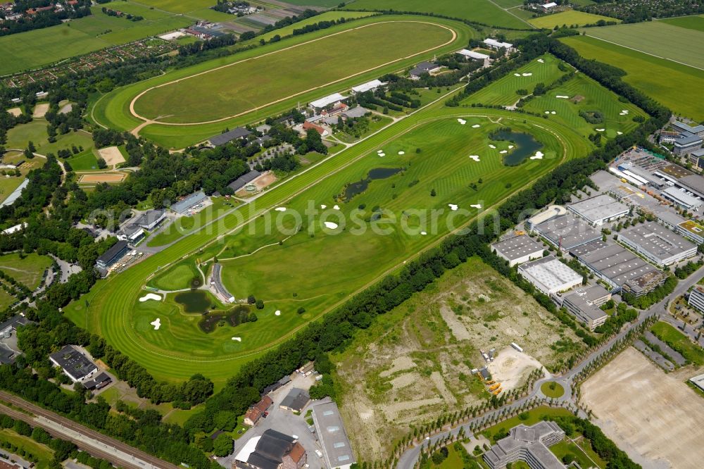 München from above - Grounds of the Golf course of the golf center Riem and horseracetrack in Munich in the state of Bavaria