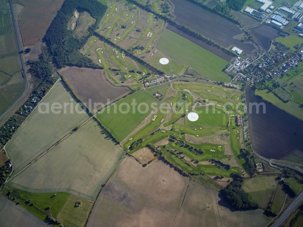 Groß Kienitz from the bird's eye view: Grounds of the Golf course at der Golfcenter Gross Kienitz Verwaltungs GmbH in Gross Kienitz in the state Brandenburg