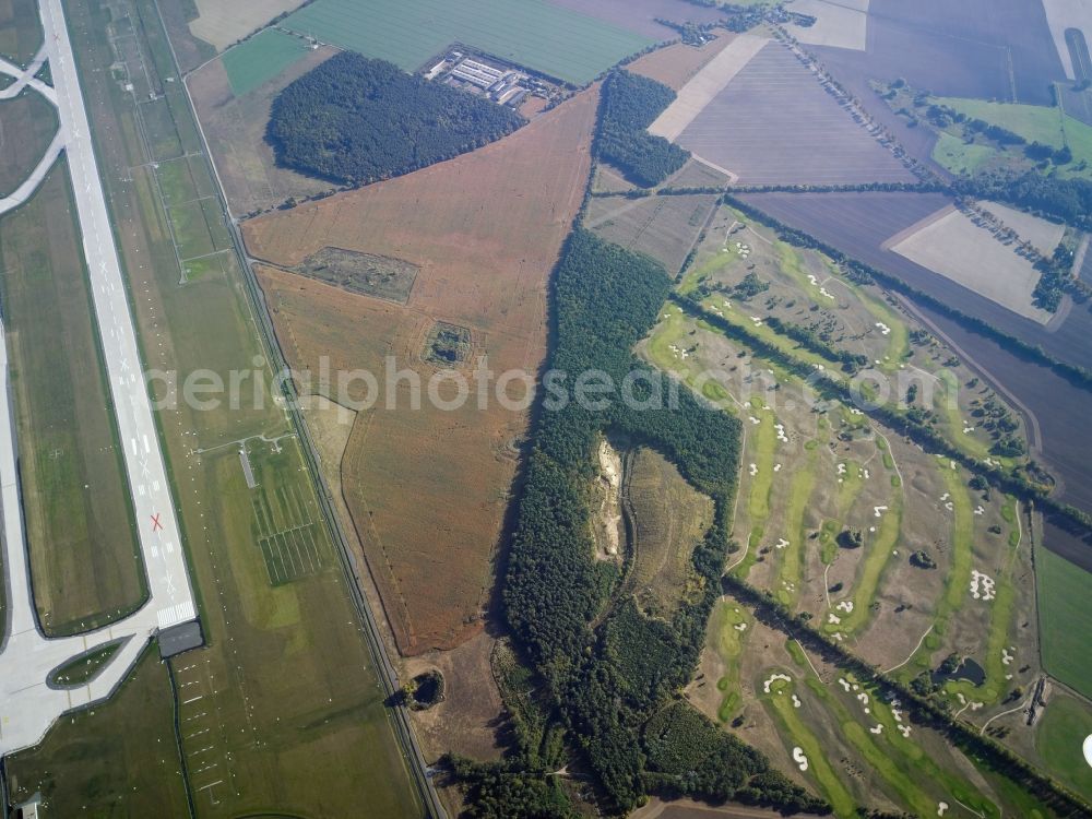 Aerial image Groß Kienitz - Grounds of the Golf course at der Golfcenter Gross Kienitz Verwaltungs GmbH in Gross Kienitz in the state Brandenburg