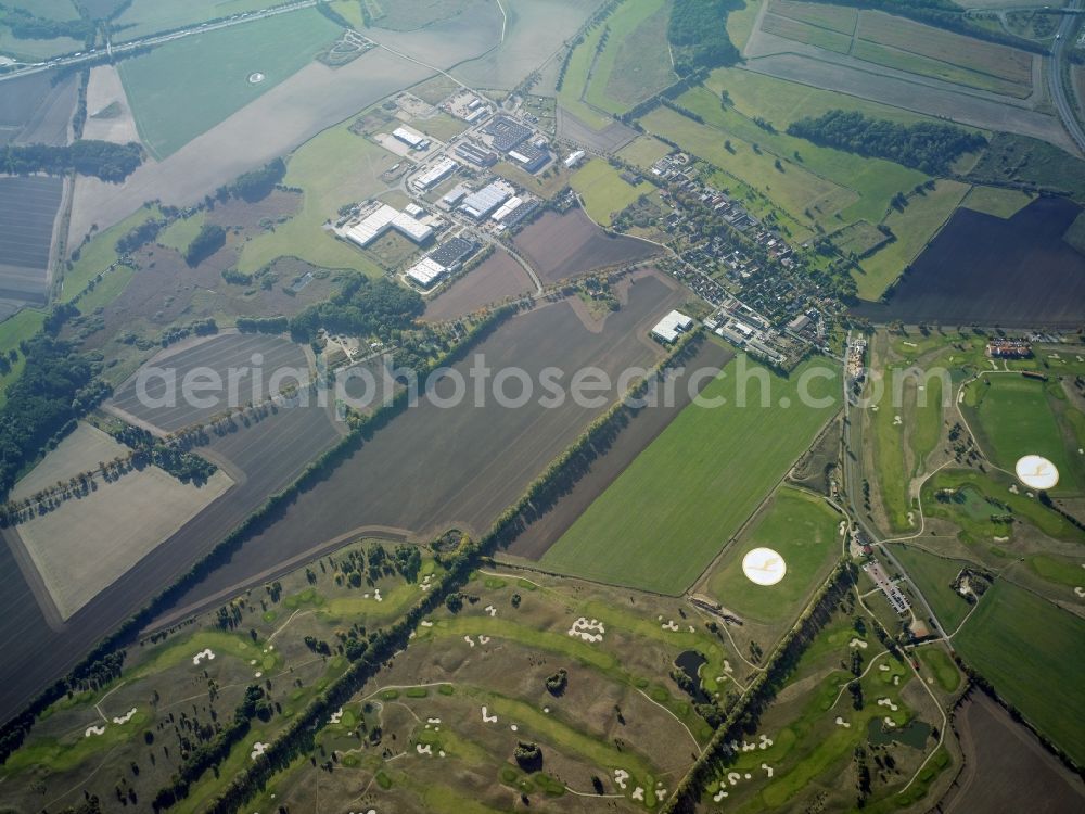 Groß Kienitz from above - Grounds of the Golf course at der Golfcenter Gross Kienitz Verwaltungs GmbH in Gross Kienitz in the state Brandenburg