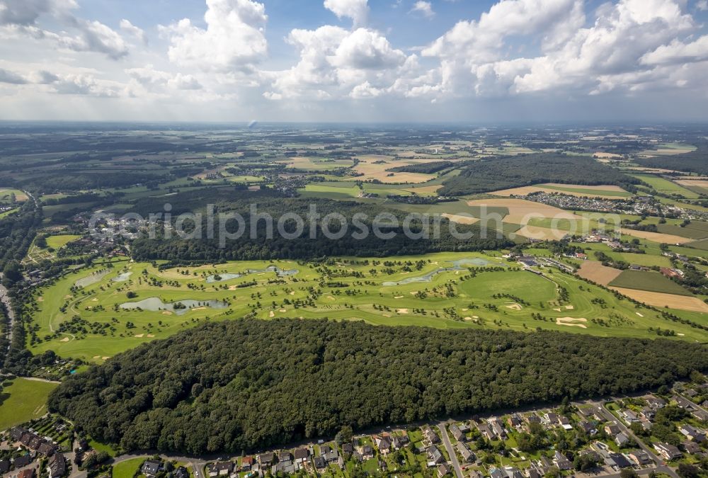 Kamp-Lintfort from above - The golf course of the Golfclub Am Kloster-Kamp e.V. in Kamp-Lintfort in the state North Rhine-Westphalia
