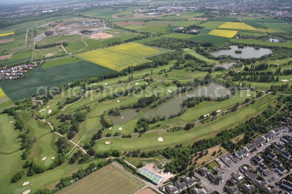 Aerial image Wiesbaden - Grounds of the Golf course at Golfclub Main-Taunus in Wiesbaden Delkenheim in the state Hesse