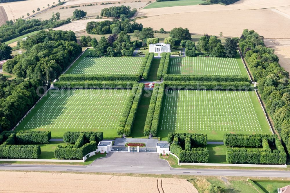 Thiaucourt-Regnieville from the bird's eye view: Grave rows on the grounds of the American Cemetery Saint Mihiel in Thiaucourt-Regnieville in Grand Est, France