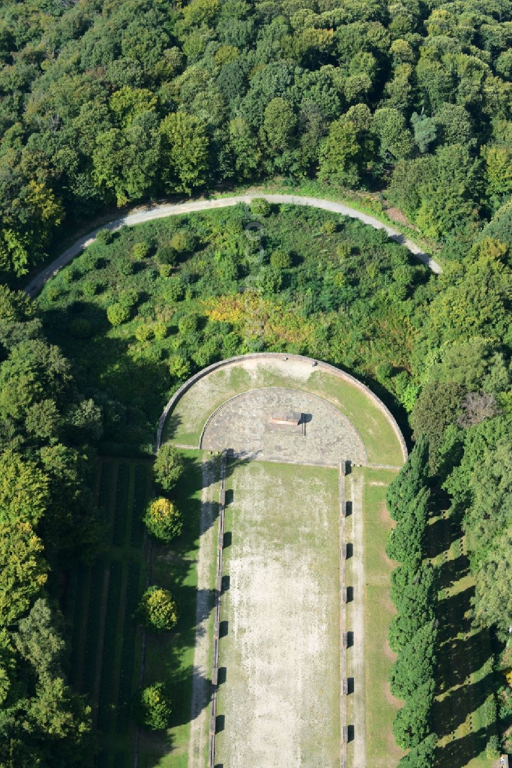 Aerial photograph Heidelberg - Grave rows on the grounds of the cemetery in Heidelberg in the state Baden-Wuerttemberg