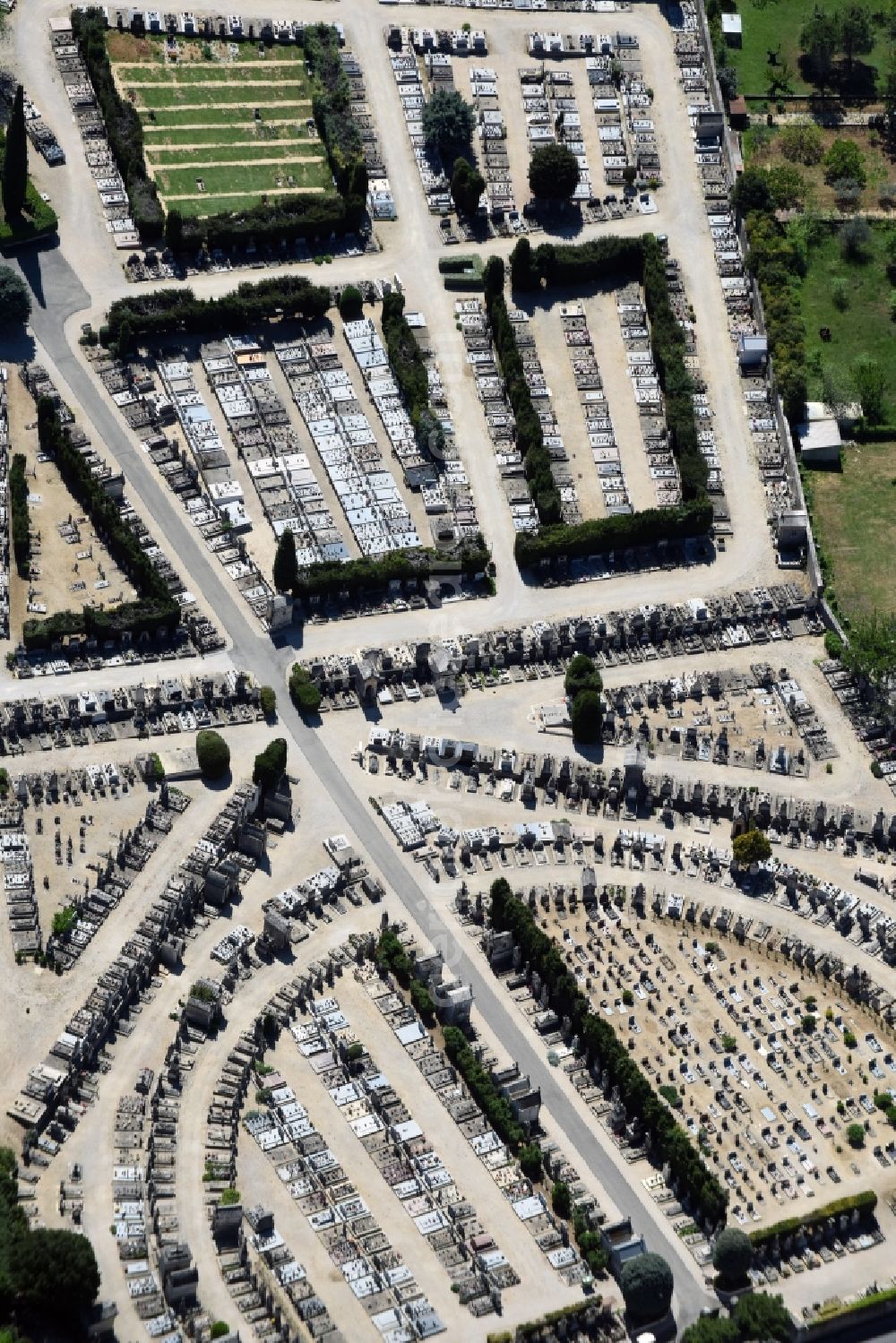 Apt from above - Grave rows on the grounds of the cemetery in Apt in Provence-Alpes-Cote d'Azur, France