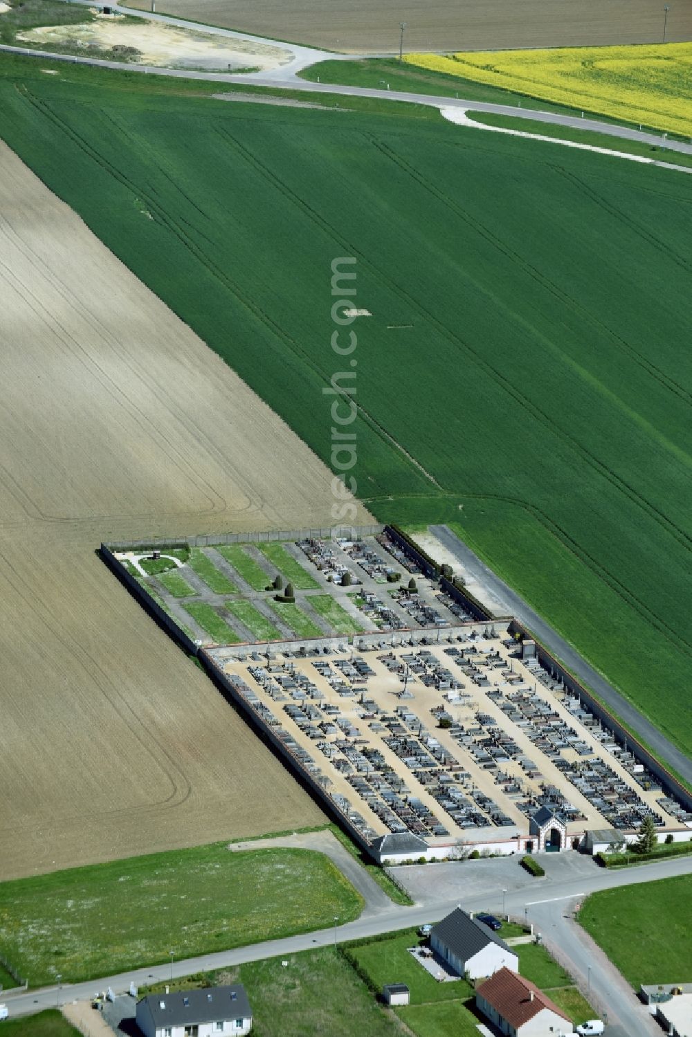 Corquilleroy from above - Grave rows on the grounds of the cemetery in Corquilleroy in Centre-Val de Loire, France