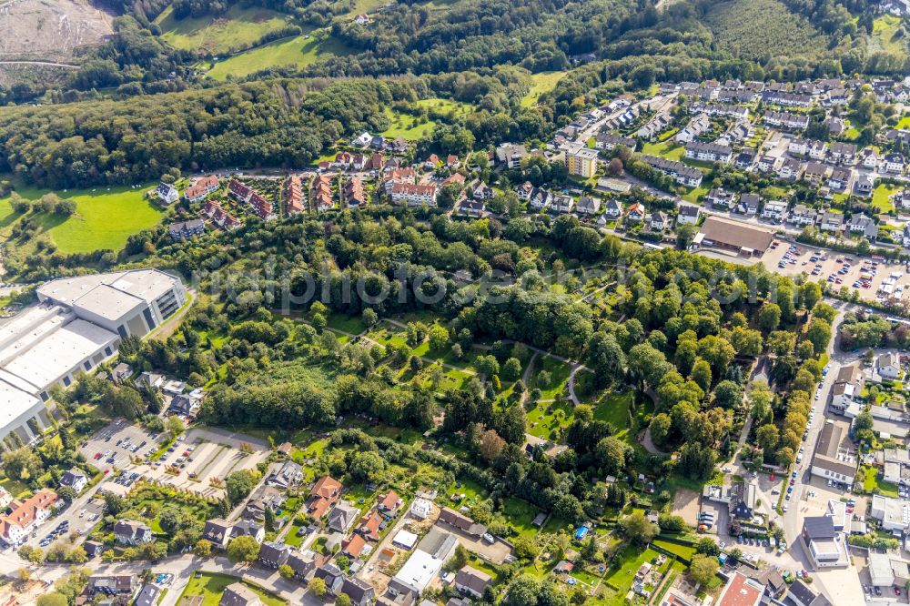 Aerial photograph Ennepetal - Grave rows on the grounds of the cemetery in Ennepetal at Ruhrgebiet in the state North Rhine-Westphalia, Germany