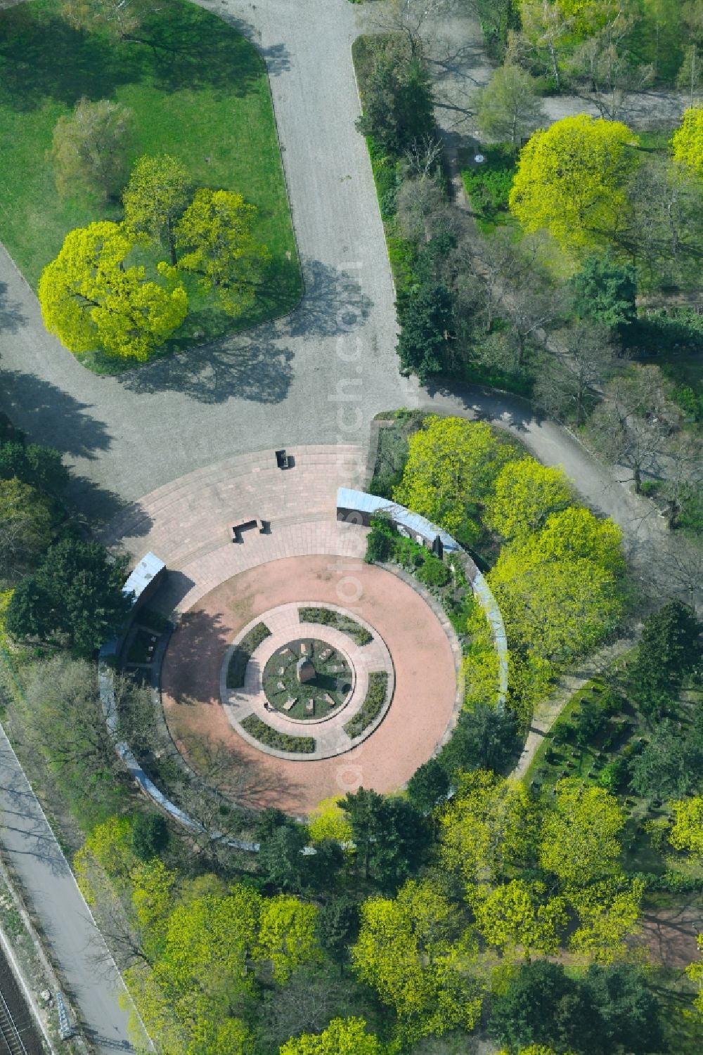 Aerial image Berlin - Grave rows on the grounds of the cemetery Gedenkstaette der Sozialisten Gudrunstrasse in the district Lichtenberg in Berlin