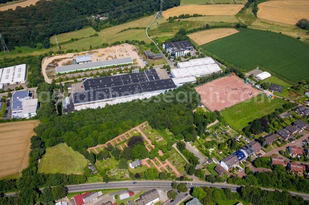 Aerial photograph Hattingen - Grave rows on the grounds of the cemetery at the IV Holthauser street in Hattingen - Holthausen in North Rhine-Westphalia