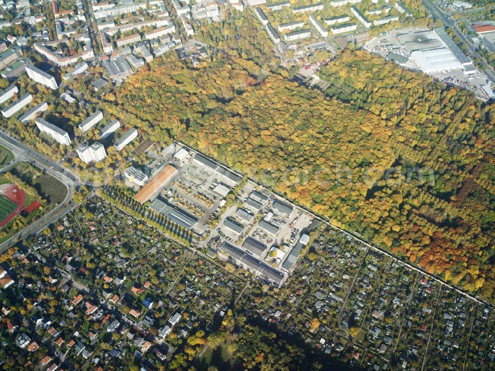 Berlin from above - Grave rows on the grounds of the cemetery the Jewish community on the Indira Gandhi Road in Weissensee in Berlin