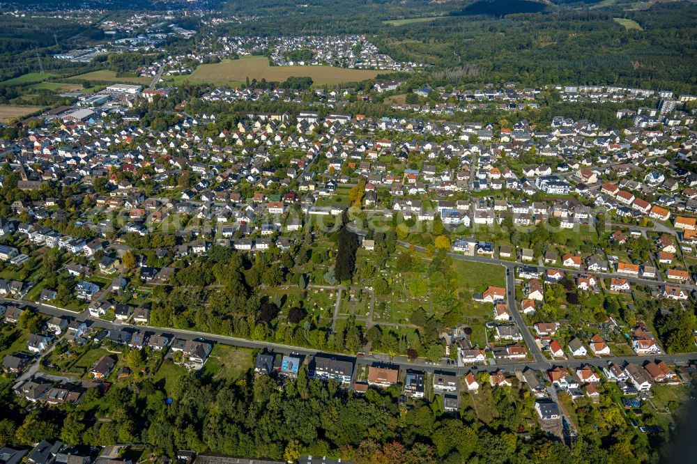 Lendringsen from above - Grave rows on the grounds of the cemetery in Lendringsen at Sauerland in the state North Rhine-Westphalia, Germany