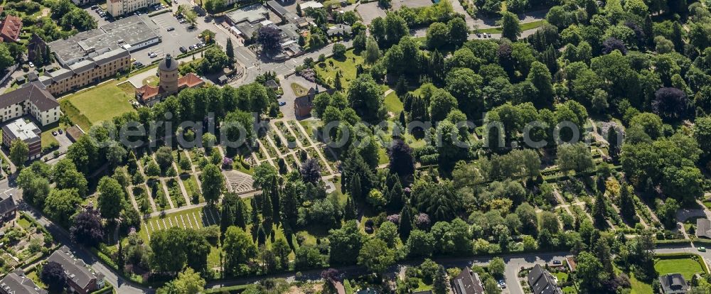 Flensburg from above - Grave rows on the grounds of the cemetery Muehlenfriedhof in Flensburg in the state Schleswig-Holstein, Germany