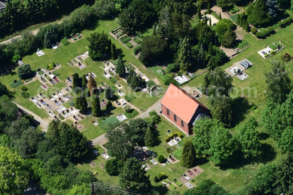 Aerial image Sargstedt - Grave rows on the grounds of the cemetery in Sargstedt in the state Saxony-Anhalt