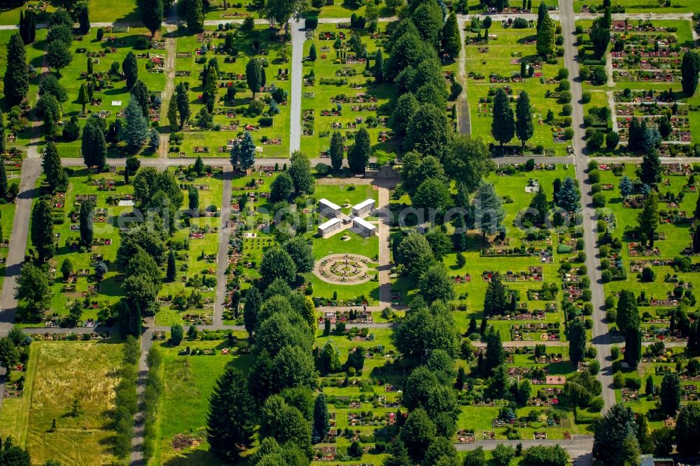 Aerial photograph Witten - Grave rows on the grounds of the cemetery in Witten in the state North Rhine-Westphalia