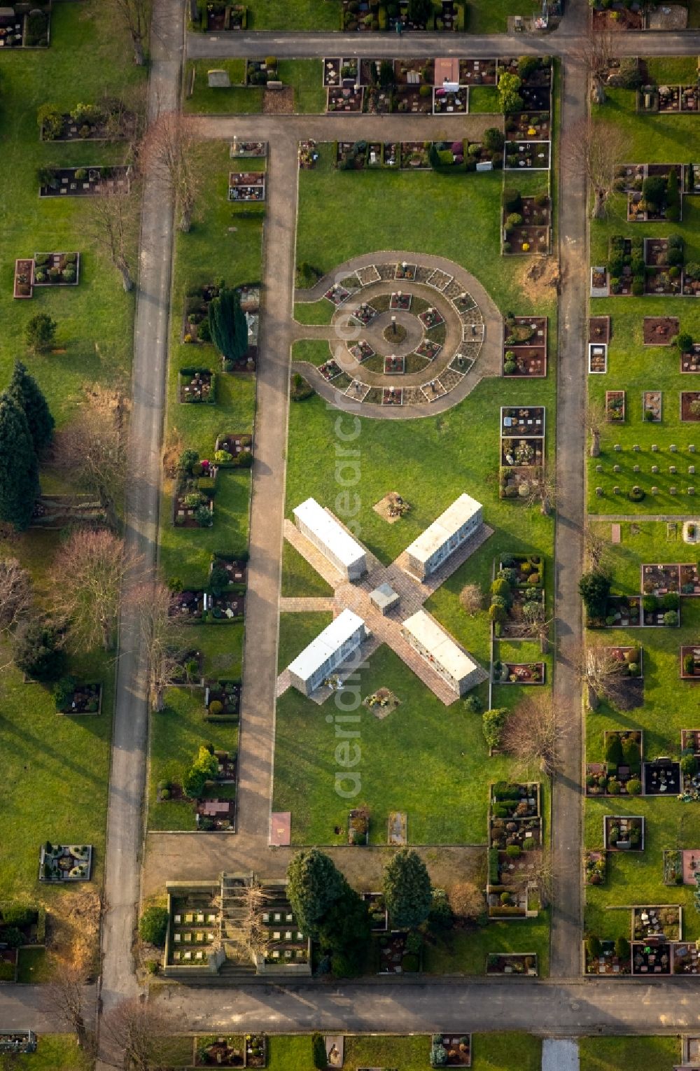 Aerial image Witten - Grave rows on the grounds of the cemetery in Witten in the state North Rhine-Westphalia