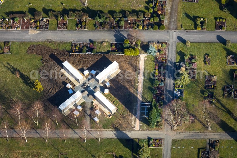 Witten from above - Grave rows on the grounds of the cemetery in Witten in the state North Rhine-Westphalia