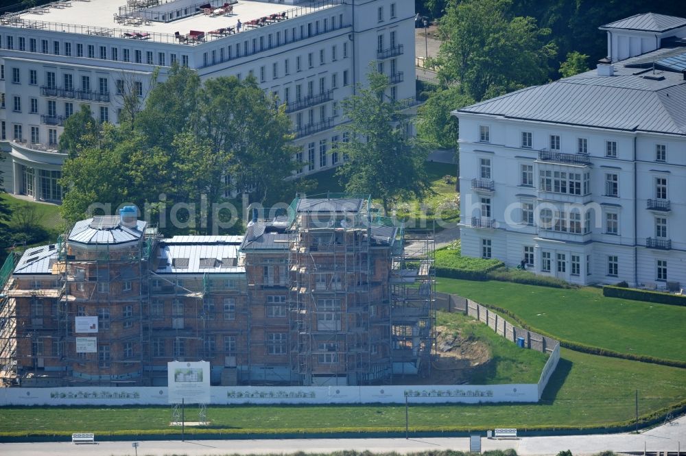 Ostseebad Heiligendamm from the bird's eye view: Grand Hotel Heiligendamm with the Hohenzollern castle in Mecklenburg-Western Pomerania