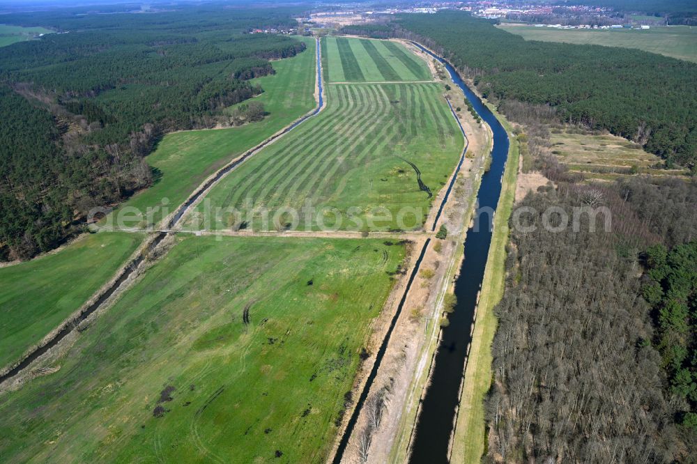 Blievenstorf from above - Grassy structures of a field and meadow landscape and culvert systems Wabeler Bach - Alte Elde in Blievenstorf in the state Mecklenburg - Western Pomerania, Germany