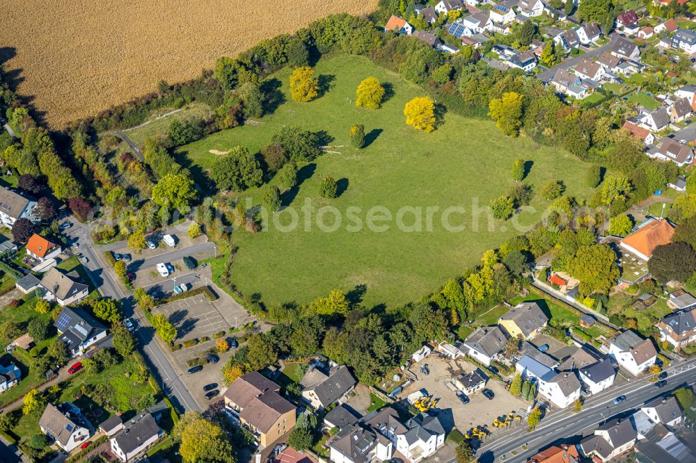 Aerial image Unna - Structures of a field landscape on Kleiststrasse in the district Massen in Unna at Ruhrgebiet in the state North Rhine-Westphalia, Germany