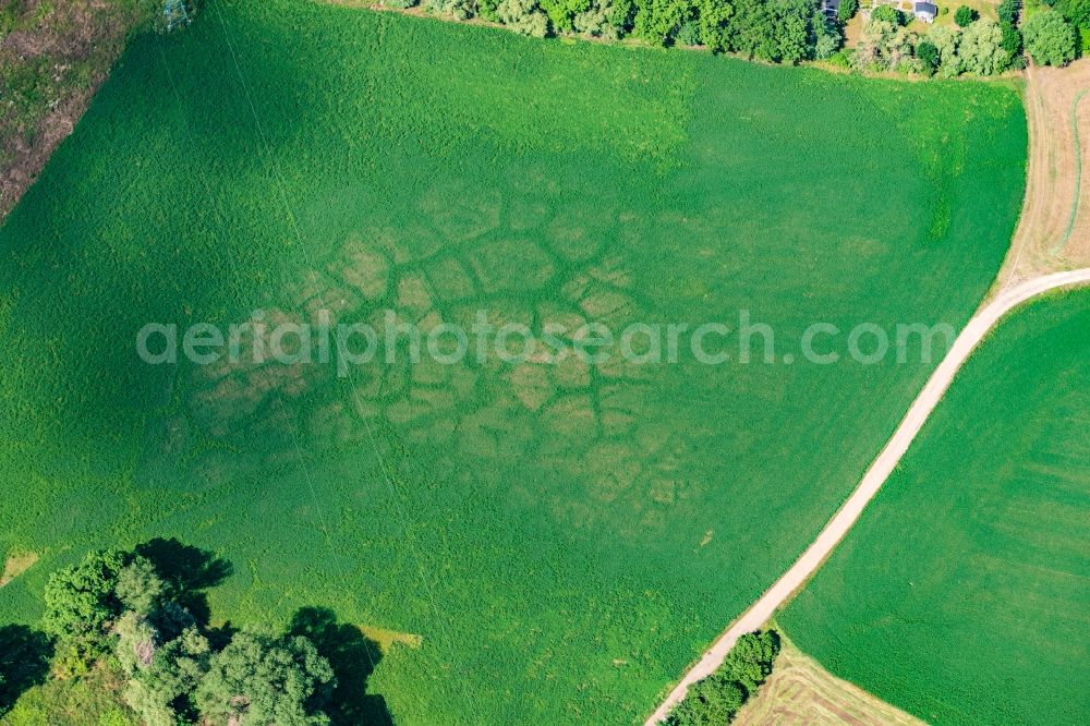 Aerial photograph Meißen - Structures of a field landscape with Strukturen in the district Nassau in Meissen in the state Saxony, Germany