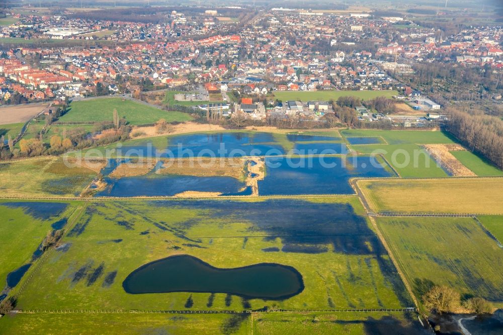 Aerial photograph Werne - Structures of a field landscape on river Lippe in Werne in the state North Rhine-Westphalia, Germany