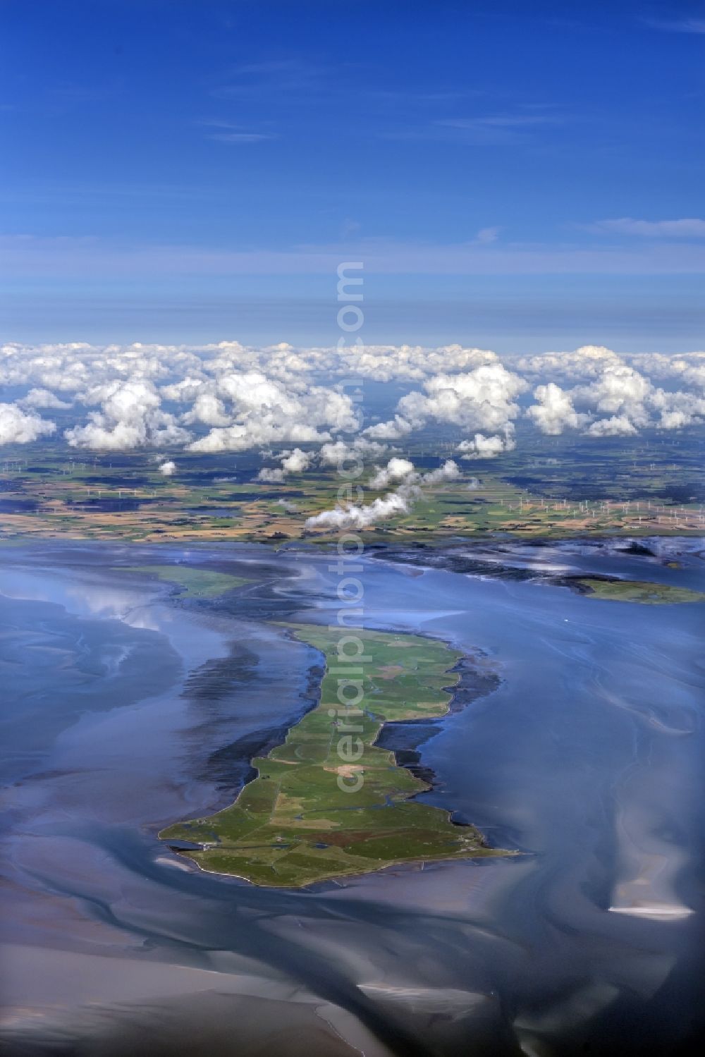 Aerial image Langeneß - Green space structures a Hallig Landscape in Langeness in the state Schleswig-Holstein