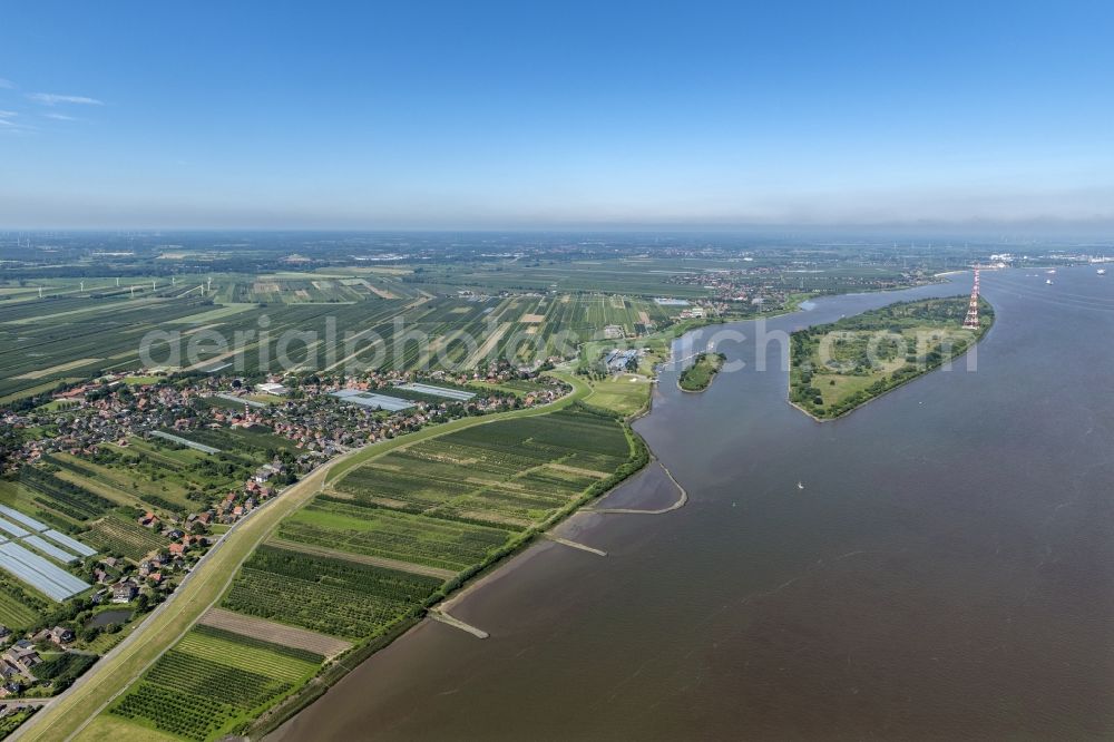 Aerial image Grünendeich - Location in the fruit growing area Altes Land Gruenendeich Luehe in the state Niedersachsen, Germany