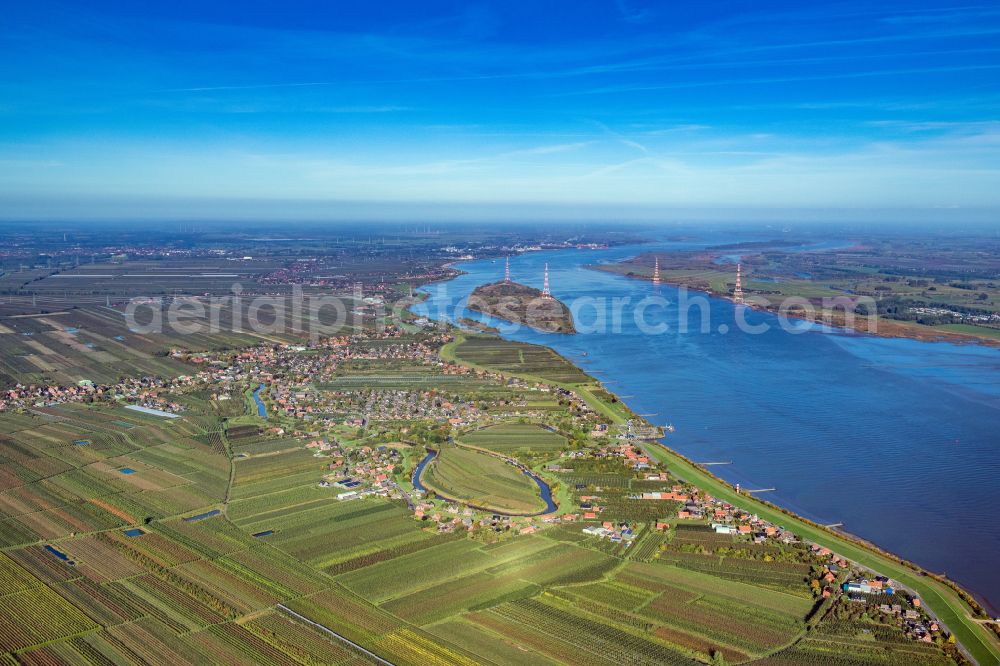 Jork from the bird's eye view: Location in the fruit growing area Altes Land Gruenendeich Luehe in the state Niedersachsen, Germany