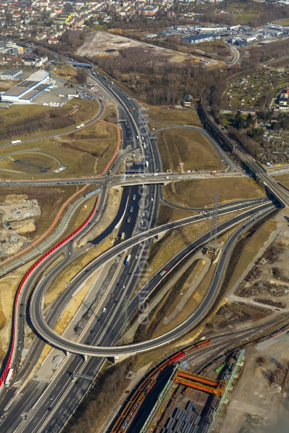 Aerial image Bochum - Great building site for the reconstruction of federal highway A40 motorway at the intersection of the main road B1 in Bochum in North Rhine-Westphalia